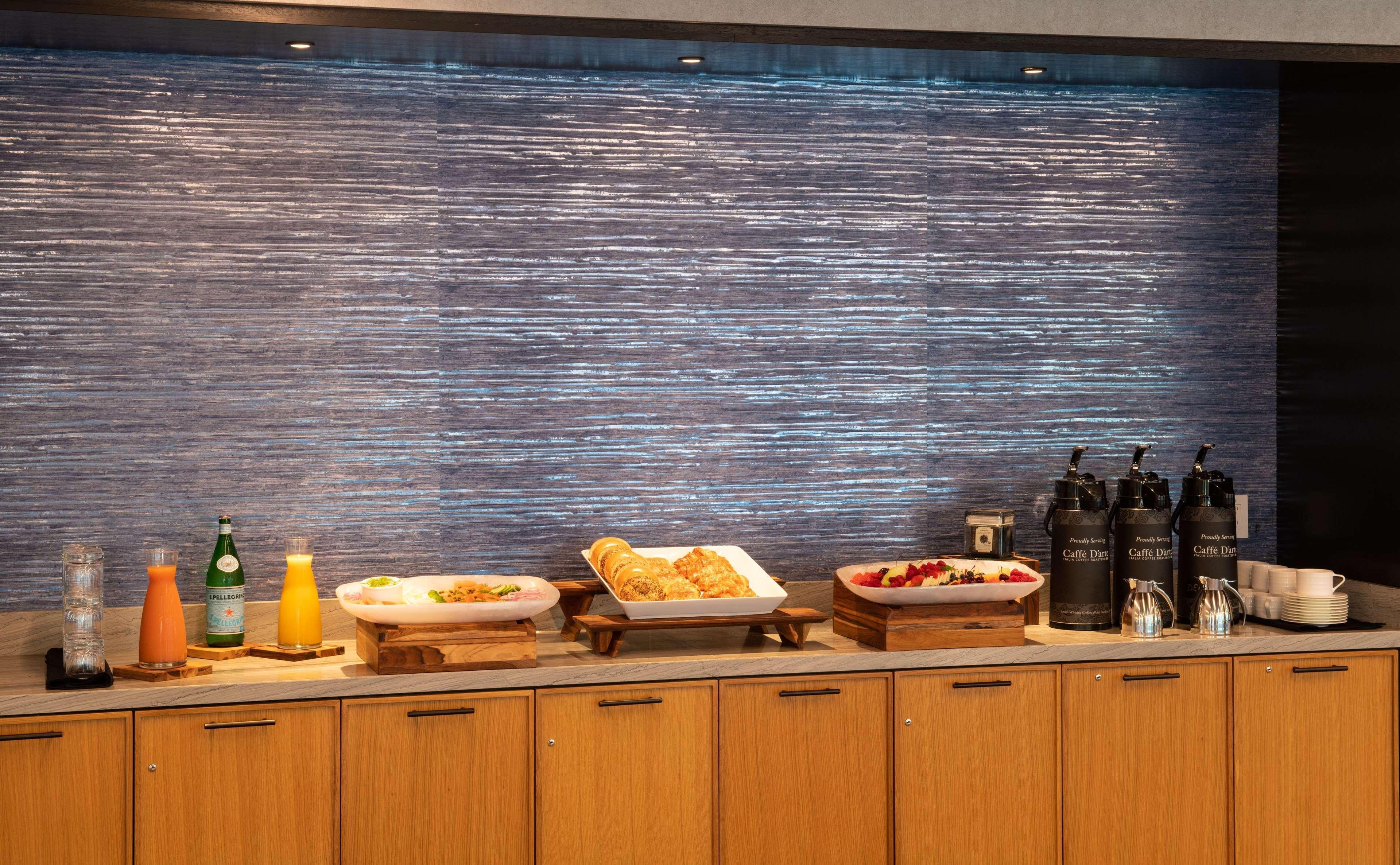 The Charter Hotel Seattle, Curio Collection By Hilton Екстер'єр фото